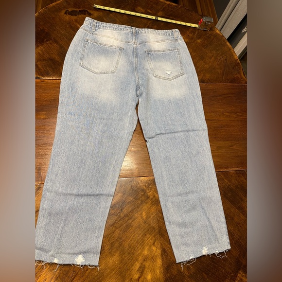 NoBo women’s jeans size 17 wide leg distressed NWT - Picture 12 of 14